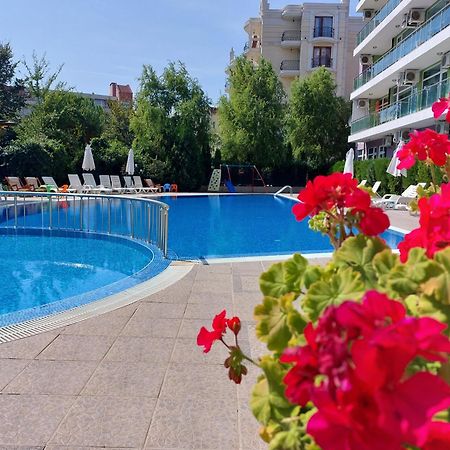 Family Apartments In Solmarin Сонячний Берег Екстер'єр фото