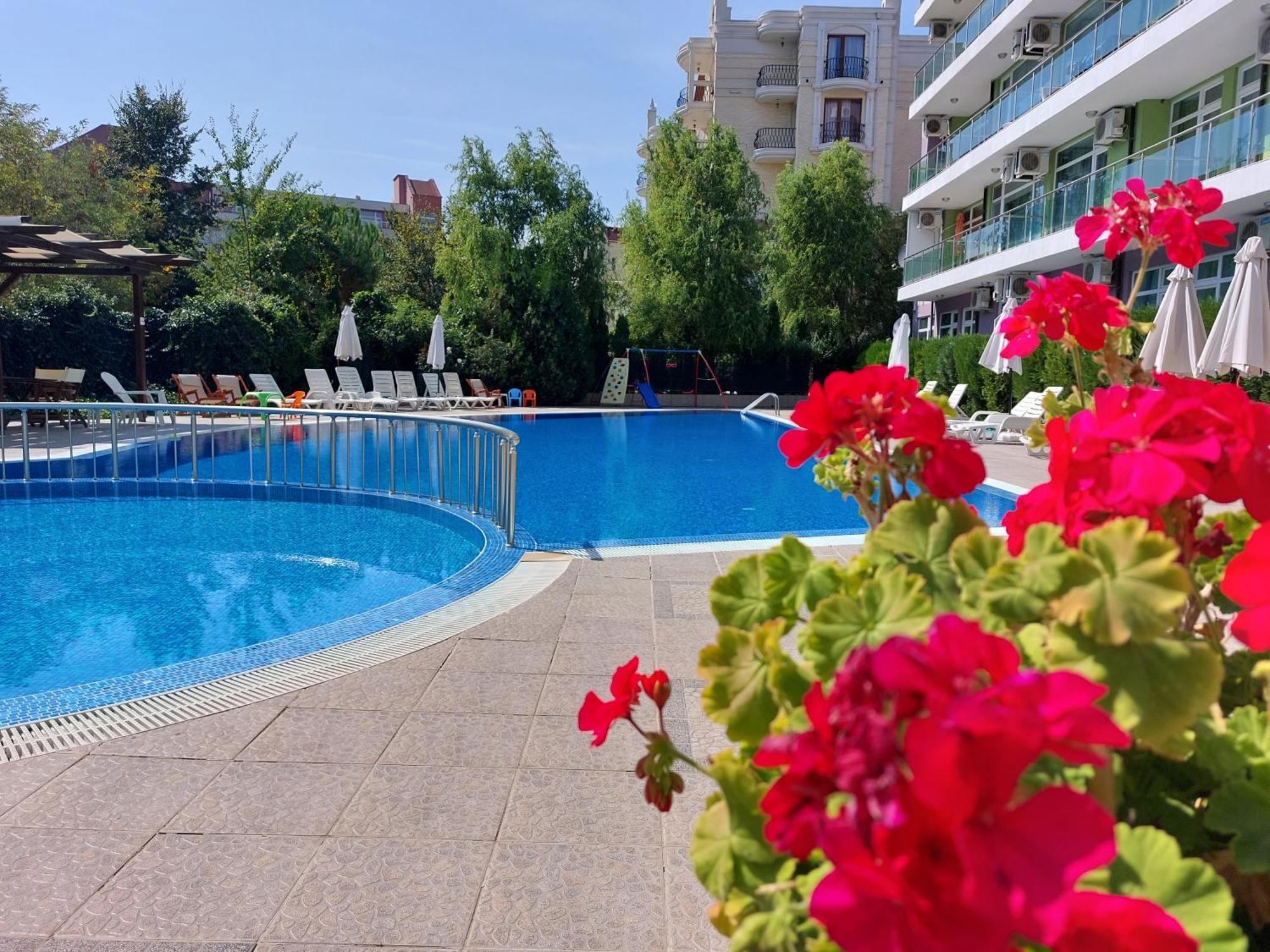 Family Apartments In Solmarin Сонячний Берег Екстер'єр фото